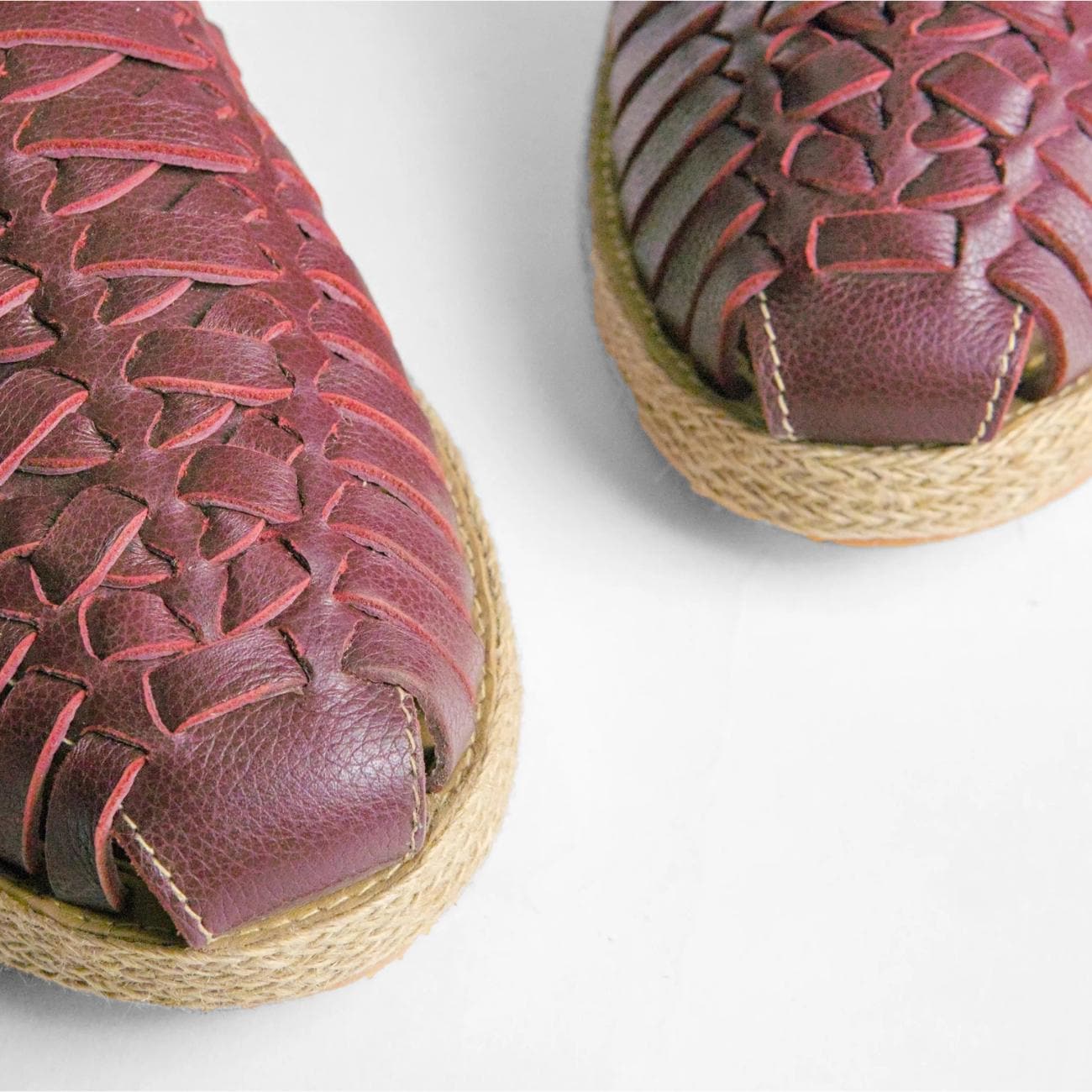 Handmade Leather Huarache Sandals: Mexican Artisan Women's Shoes - Mulberry Pink
